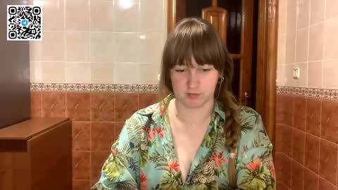 Miriam online show from November 2025 08:43:01 PM