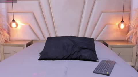 Snapshot of maroxcute chatting on December 2025 11:26:02 AM maroxcute online show from December 2025 11:26:02 AM