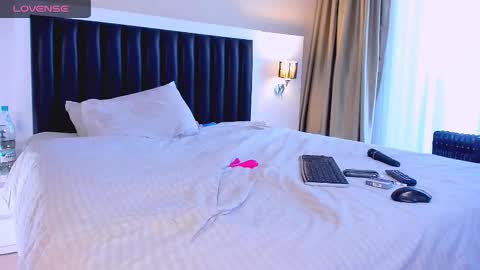 Snapshot of marrenar chatting on December 2025 06:55:02 AM Mari online show from December 2025 06:55:02 AM