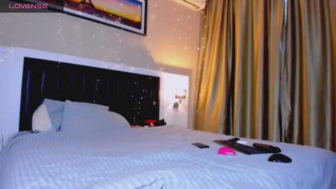 Snapshot of marrenar chatting on December 2025 06:06:01 AM Mari online show from December 2025 06:06:01 AM