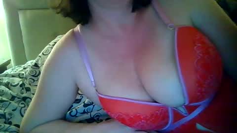 Snapshot of marriedcouple9 chatting on March 2026 03:12:01 AM Jess and Nick online show from March 2026 03:12:01 AM