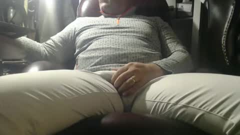 Snapshot of marrieddad19751975 chatting on March 2026 01:09:01 AM only fans marrieddad19751975 online show from March 2026 01:09:01 AM