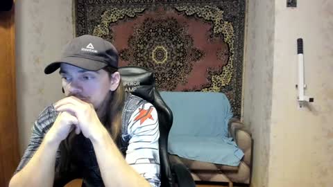 Snapshot of marryplz chatting on January 2025 08:59:02 PM Alan online show from January 2025 08:59:02 PM