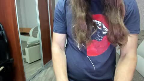 Snapshot of marryplz chatting on September 2025 04:32:02 PM Alan online show from September 2025 04:32:02 PM