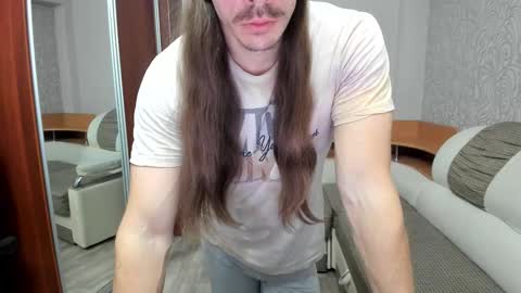 Snapshot of marryplz chatting on October 2025 06:17:02 PM Alan online show from October 2025 06:17:02 PM