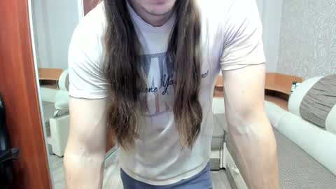 Snapshot of marryplz chatting on October 2025 10:43:02 PM Alan online show from October 2025 10:43:02 PM