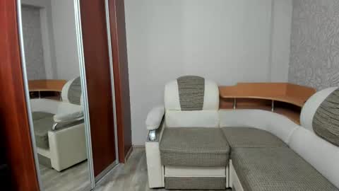 Snapshot of marryplz chatting on November 2025 04:56:01 AM Alan online show from November 2025 04:56:01 AM