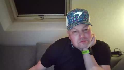 mars0481 online show from December 2024 04:59:02 PM