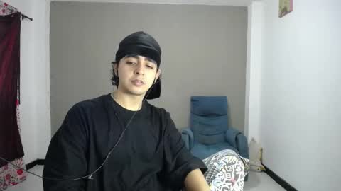 Snapshot of mars_miller chatting on December 2025 10:17:02 PM Mars online show from December 2025 10:17:02 PM