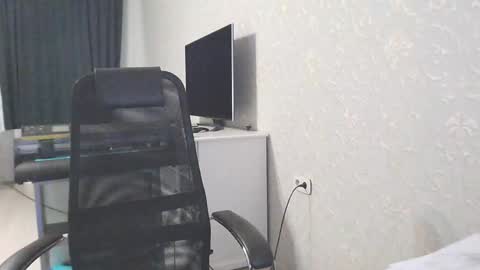 Snapshot of marselle_looker chatting on January 2025 10:50:02 AM Marselle online show from January 2025 10:50:02 AM