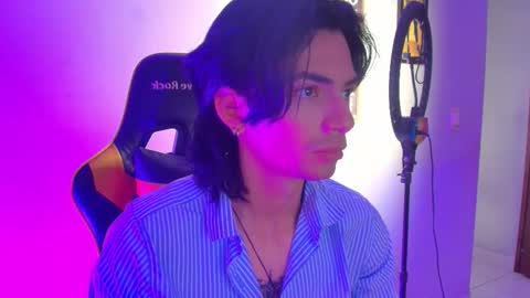 marshall_6957544 online show from February 2026 12:19:01 PM