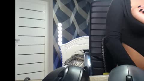 ice online show from February 2025 07:49:02 PM