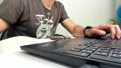 marsupilami_82_ online show from May 2026 11:15:02 AM