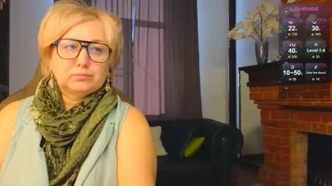 marta_wils online show from October 2025 03:32:02 AM