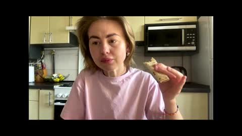 Snapshot of martaluna_ chatting on April 2026 09:15:01 AM Marta online show from April 2026 09:15:01 AM