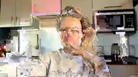 Snapshot of martaluna_ chatting on May 2026 03:30:02 PM Marta online show from May 2026 03:30:02 PM