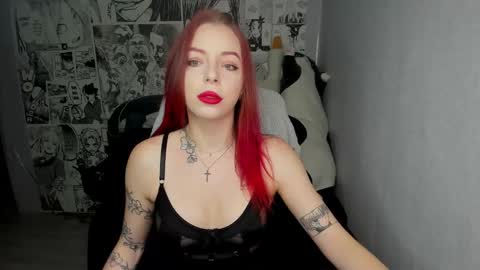 Snapshot of martha_cameron chatting on September 2025 08:10:01 PM Martha Cameron online show from September 2025 08:10:01 PM