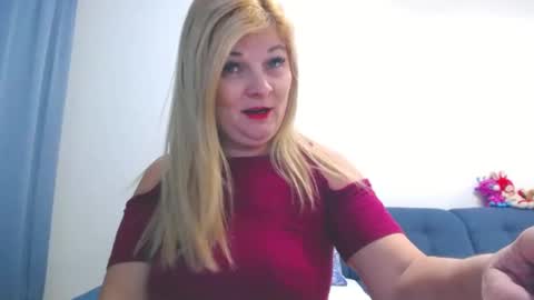 Snapshot of marthanollan chatting on February 2025 06:16:01 PM Martha online show from February 2025 06:16:01 PM