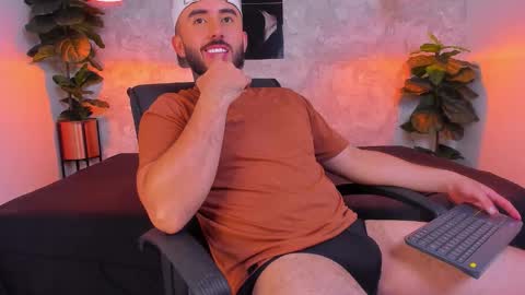 Snapshot of martin_foster_ chatting on March 2026 08:19:01 AM Martin Foster online show from March 2026 08:19:01 AM