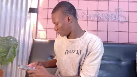 Martin online show from December 2025 01:33:02 AM