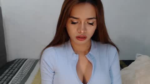 Snapshot of martina17x chatting on February 2025 05:58:02 AM Sally online show from February 2025 05:58:02 AM