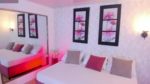 Snapshot of martina_adams chatting on November 2025 12:16:02 PM mari online show from November 2025 12:16:02 PM