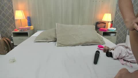 Martina online show from May 2026 06:09:01 PM