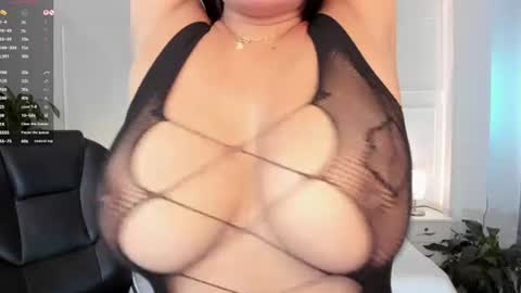 Snapshot of martina_evan chatting on July 2026 12:14:02 PM marina online show from July 2026 12:14:02 PM