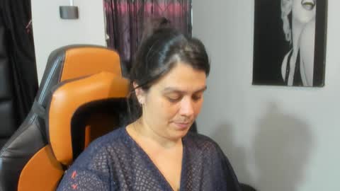   MARTINA   online show from January 2025 06:16:01 PM
