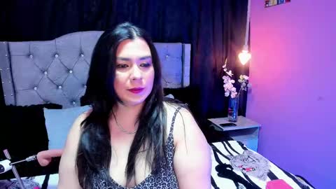   MARTINA   online show from February 2025 11:41:01 AM