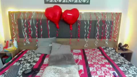  M A R T I N A  online show from February 2025 03:31:02 PM