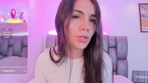 Martina online show from September 2025 01:58:02 PM