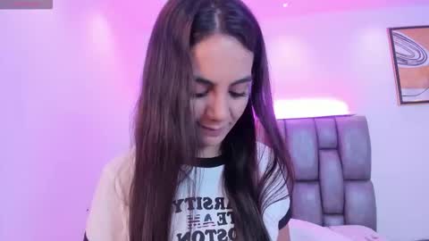 Martina online show from December 2025 12:01:02 PM