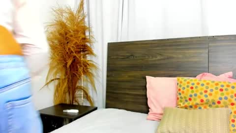 Snapshot of martina_miiller chatting on February 2025 12:49:01 PM martina mIIler online show from February 2025 12:49:01 PM