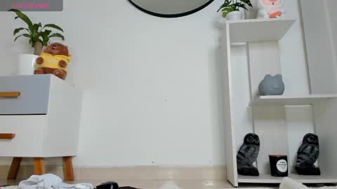 Snapshot of martina_monst chatting on January 2025 12:33:01 AM martina Monst online show from January 2025 12:33:01 AM