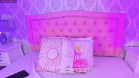 Martina online show from February 2025 11:45:02 AM