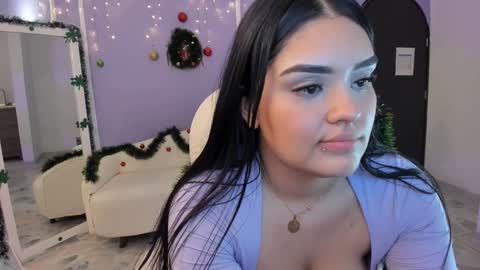 Snapshot of martina_saenz1 chatting on December 2024 11:18:02 PM Martina online show from December 2024 11:18:02 PM