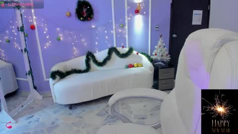 Snapshot of martina_saenz1 chatting on December 2024 03:42:01 PM Martina online show from December 2024 03:42:01 PM