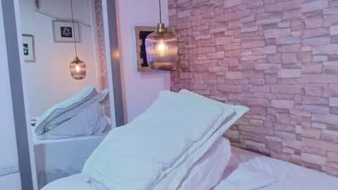 Martina online show from March 2026 04:24:01 PM