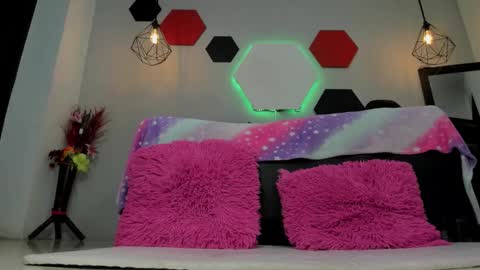 Snapshot of martinaclark chatting on September 2025 03:45:02 AM Martina online show from September 2025 03:45:02 AM