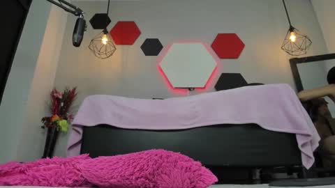 Snapshot of martinaclark chatting on November 2025 10:20:02 PM Martina online show from November 2025 10:20:02 PM