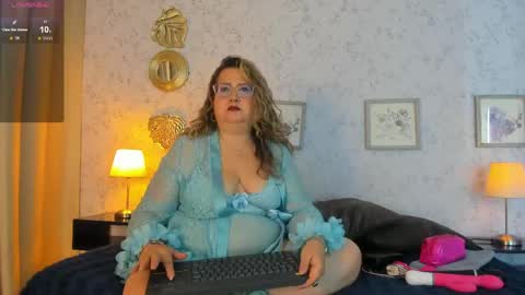 Martina Caicedo online show from June 2026 10:43:02 AM