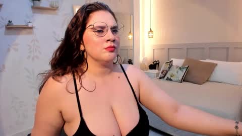 Martina  online show from March 2026 01:53:02 AM
