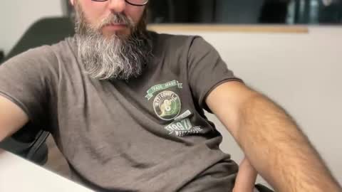 Snapshot of martincito22xl chatting on December 2025 05:17:01 PM Martincito online show from December 2025 05:17:01 PM