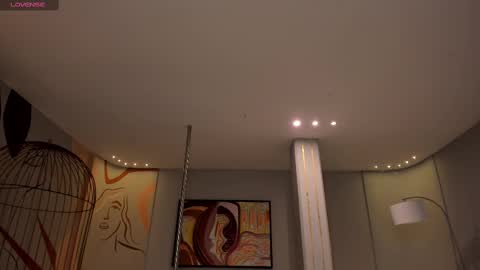 Martinna Bonnet online show from February 2025 10:36:02 AM