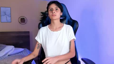 Snapshot of martinnagreco chatting on November 2025 09:36:01 PM Martina and Anastasia online show from November 2025 09:36:01 PM