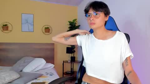 Snapshot of martinnagreco chatting on November 2025 08:58:01 PM Martina and Anastasia online show from November 2025 08:58:01 PM