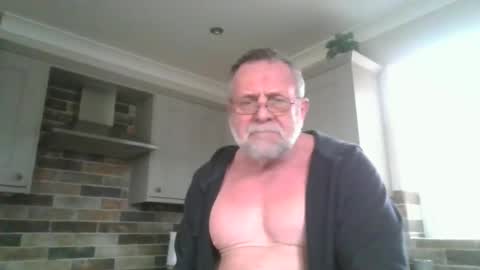 Snapshot of martinrgbxxxx chatting on February 2025 03:45:02 PM martinrgbxxxx online show from February 2025 03:45:02 PM