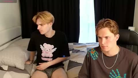 martintw_17 online show from June 2026 03:58:02 PM
