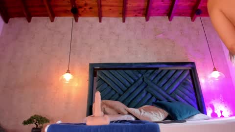 Snapshot of marttina_ruiz chatting on January 2025 10:34:02 PM Martina online show from January 2025 10:34:02 PM